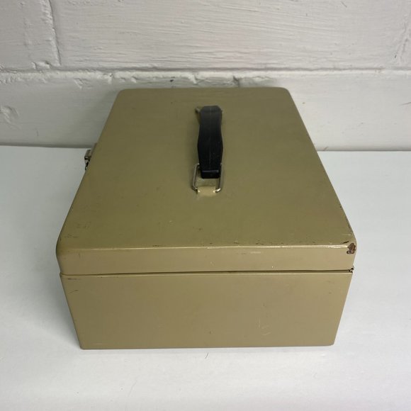 Vintage Metal Cash Box - Tan - Picture 2 of 7